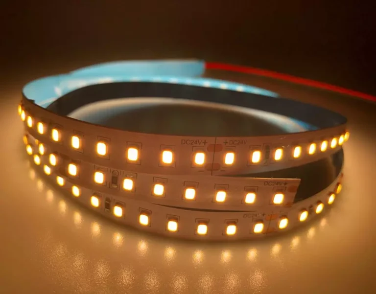 Haben die LED-Streifen einen Treiber?