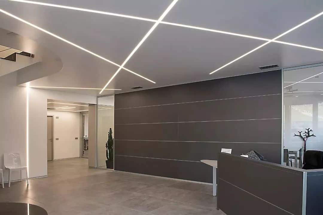 Come si installano le strisce luminose a LED