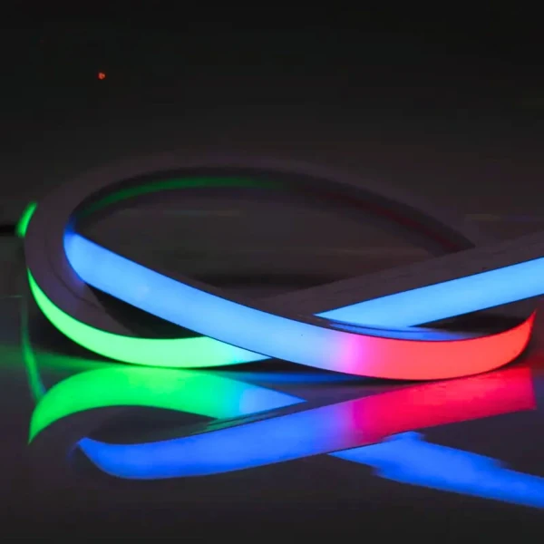 Flexo de neón direccionable T2020 para iluminación de fachadas Flexo de neón direccionable T2020 para iluminación de fachadas