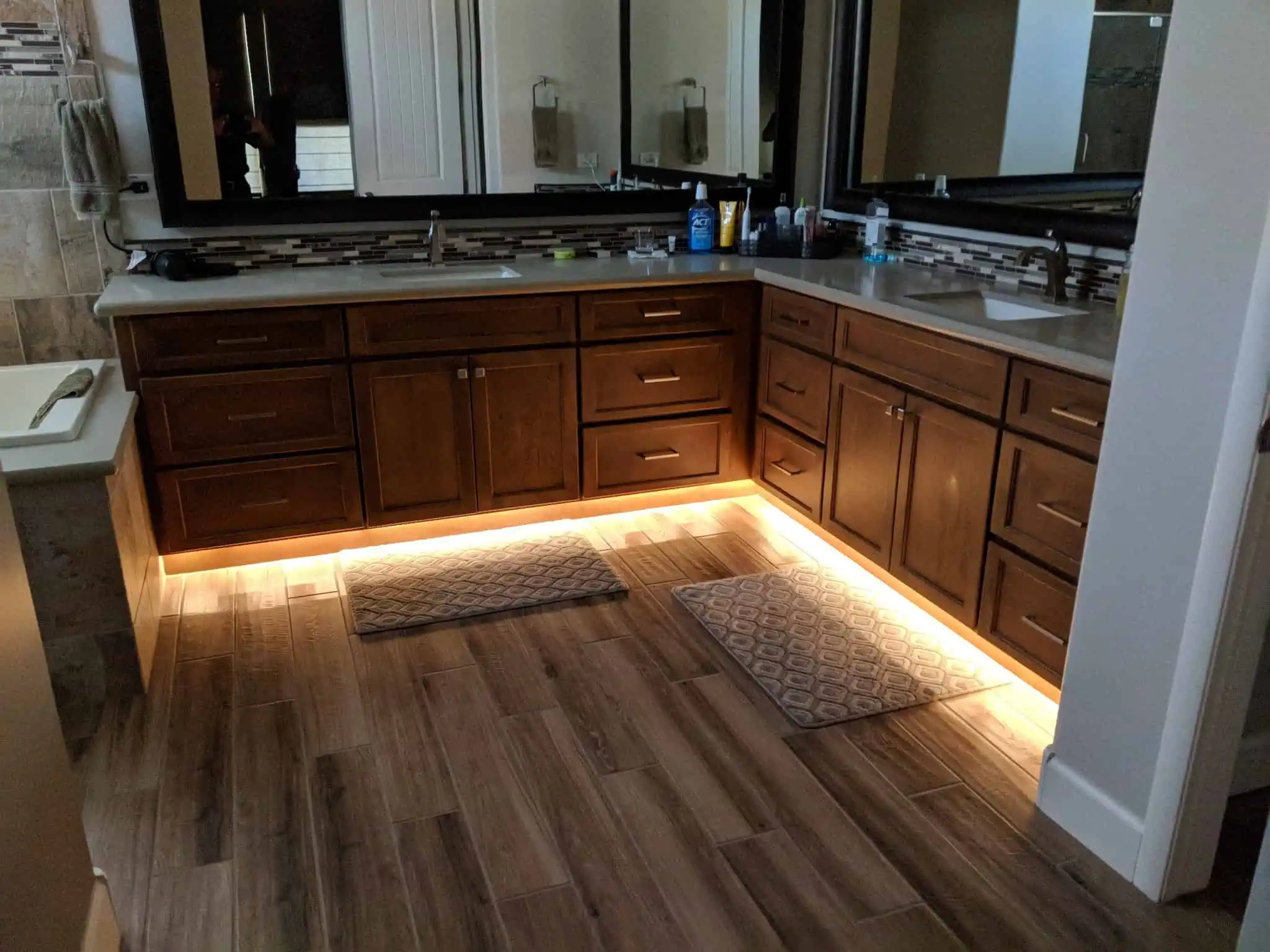 SOB LED Strip Lights for Under-Cabinet Lighting