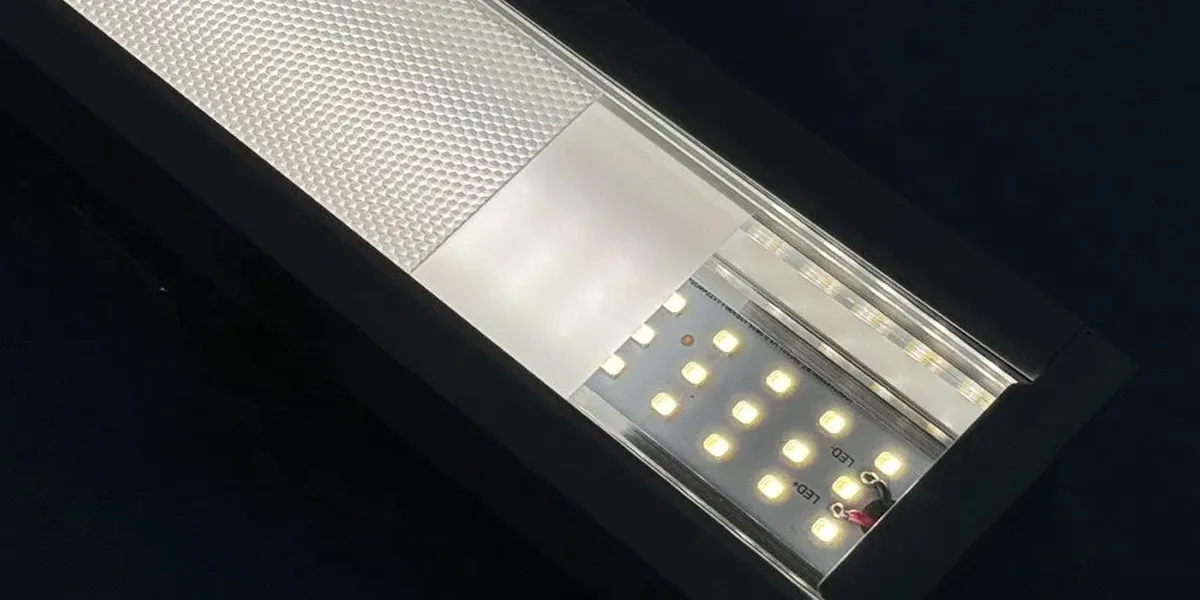 How to effectively reduce the UGR value of linear lights