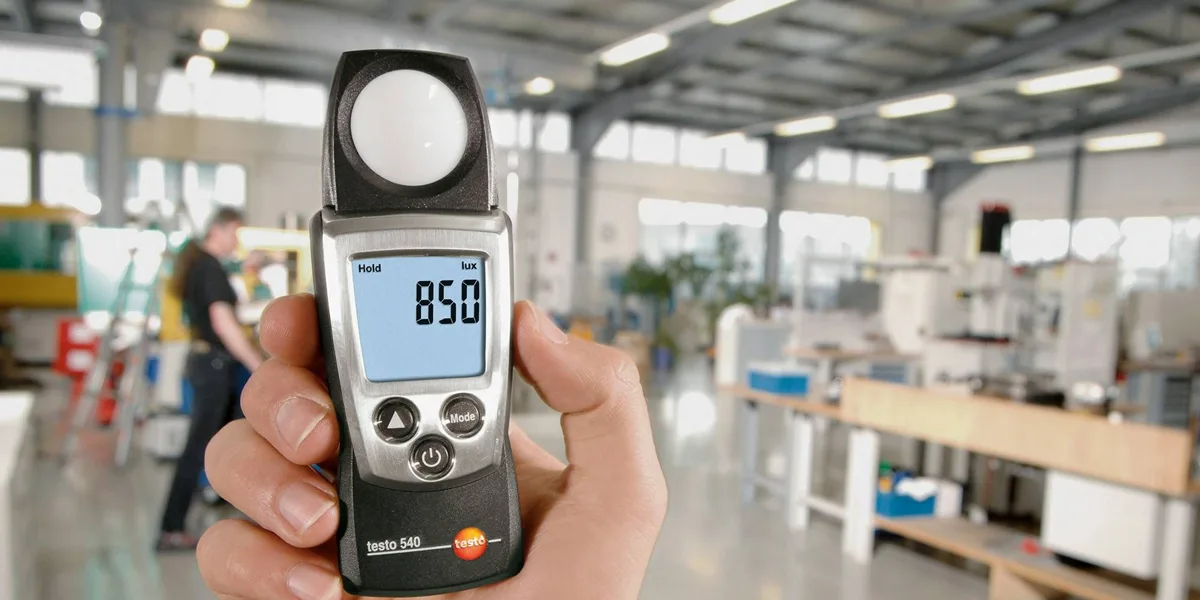 Lux measurement and tool Lux measurement and tool