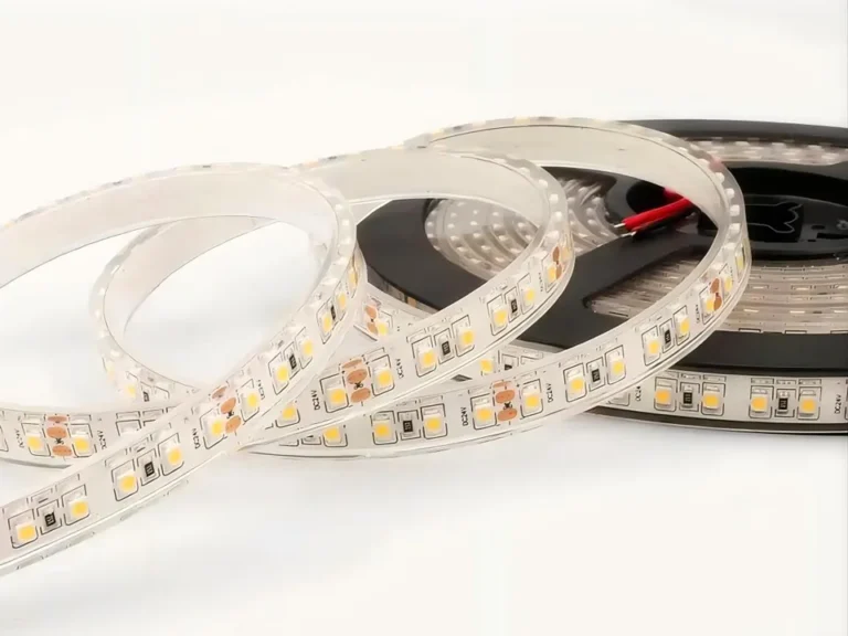 Extrusion creuse en silicone VS manches en silicone VS Bandes LED en plastique - Lequel choisir