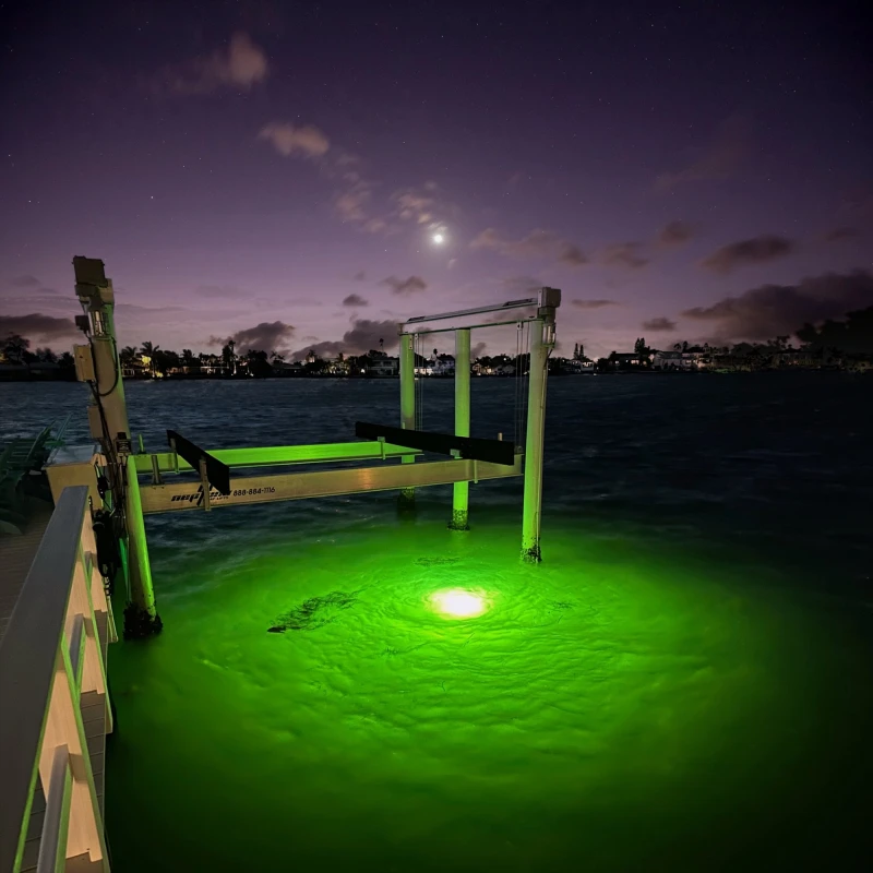 Lampe De Pêche LED Pour Eau Profonde - Étanche Jusqu'à 300m - Alimentée Par 2 Piles AA - Pour Pêche En Mer Ou Eau Douce