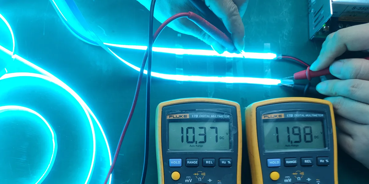 12V LED-lichtstrip en 24V Strip_Voltage Drop-verschillen 12V LED-lichtstrip en 24V Strip_Voltage Drop-verschillen