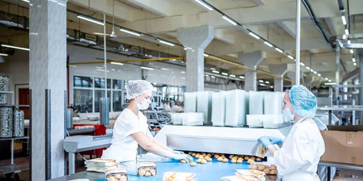 Linear Industrial Lighting