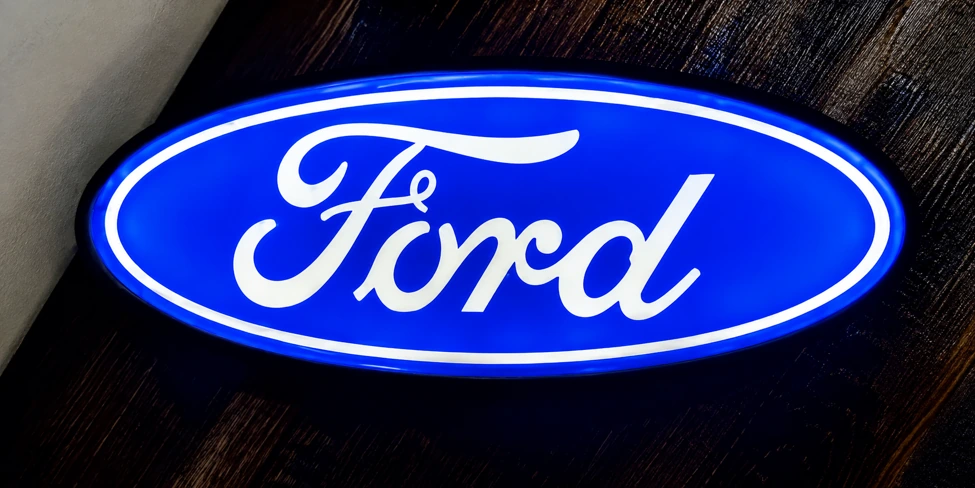 3D Illuminated Car Logo Sign 3D Illuminated Car Logo Sign